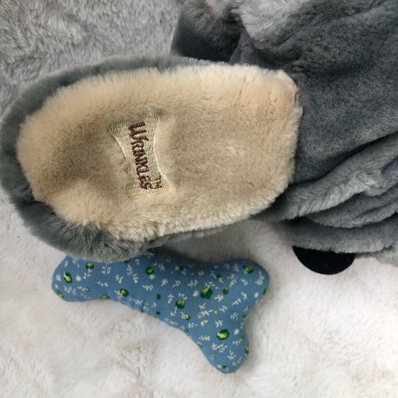 Vintage Ganz Bros 16” Wrinkles Dog Plush - Picture 9 of 12